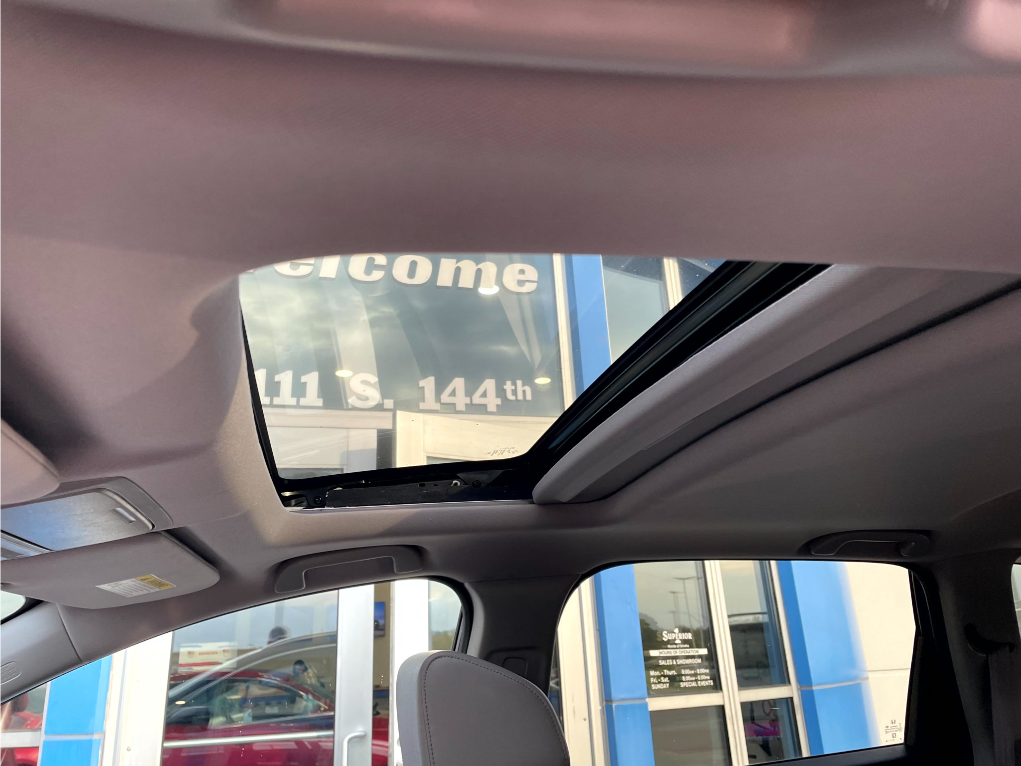 Used 2018 Honda CR-V Touring image 10