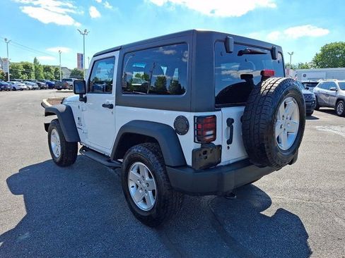 Used 2014 Jeep Wrangler Sport w/ Quick Order Package 24S AWD/4WD image 4