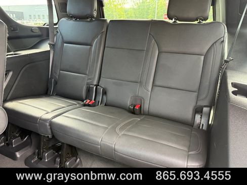 Used 2022 Chevrolet Tahoe Z71 w/ Luxury Package AWD/4WD image 19
