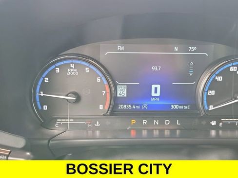 Used 2023 Ford Bronco Sport Outer Banks w/ Tech Package AWD/4WD image 12