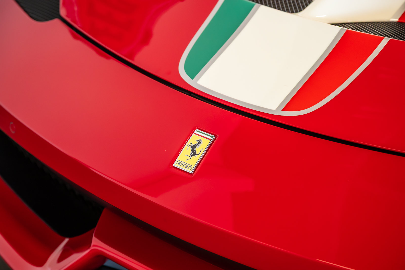 Used 2015 Ferrari 458 Speciale Coupe RWD image 22