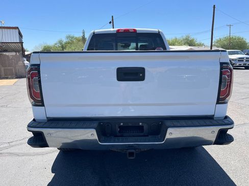 Used 2018 GMC Sierra 1500 SLT AWD/4WD image 4