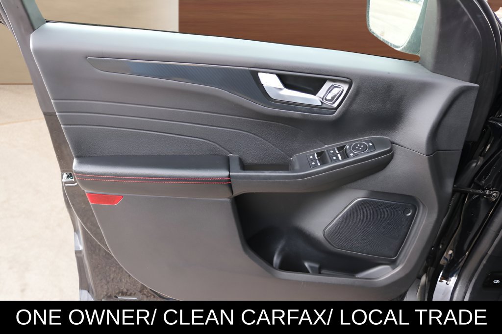 Used 2023 Ford Escape ST-Line w/ Tech Pack #1 FWD image 10