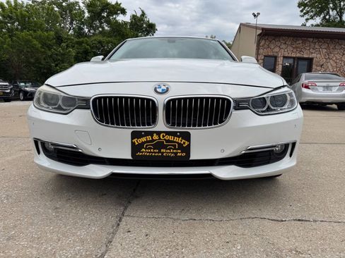 Used 2012 BMW 335i Sedan RWD image 2