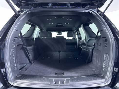 Used 2023 Dodge Durango GT AWD/4WD image 9