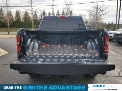 New 2026 RAM 1500 4x4 Crew Cab image 28