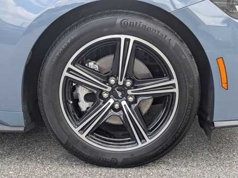 Used 2024 Ford Mustang Coupe RWD image 11