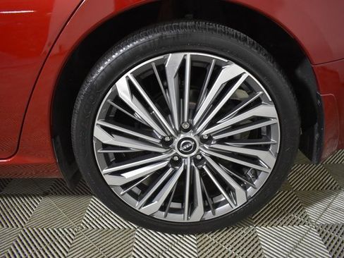 Certified 2023 Nissan Altima 2.5 SL image 46