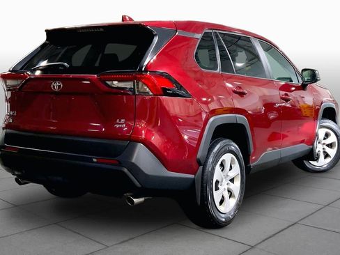 Used 2023 Toyota RAV4 LE AWD/4WD image 13