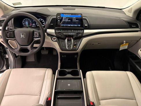 New 2026 Honda Odyssey EX-L image 13