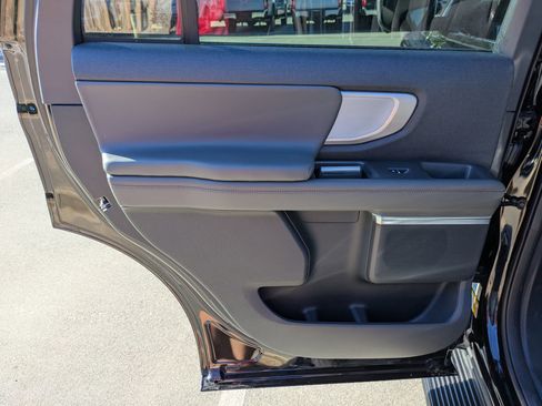 New 2025 Ford Expedition XL image 27