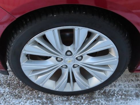 Used 2019 Chevrolet Impala Premier w/ Premier Confidence Package image 16