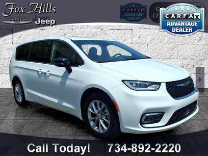 Certified 2026 Chrysler Pacifica Limited