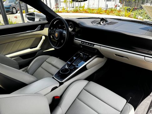 Certified 2021 Porsche 911 Turbo S AWD/4WD image 28