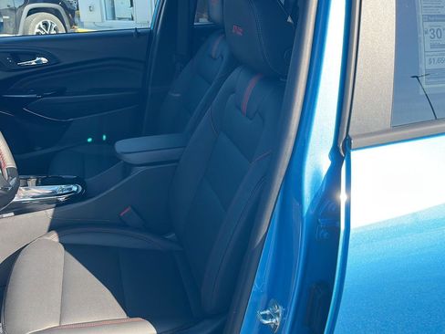 New 2026 Chevrolet Trax RS FWD image 19