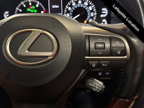 Used 2019 Lexus LX 570 4WD w/ Luxury Package image 22