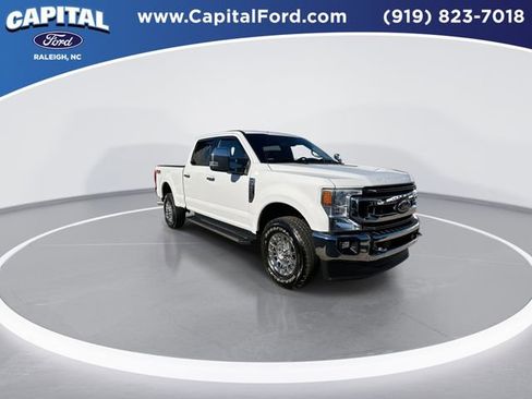 Used 2021 Ford F250 XLT w/ XLT Premium Package image 2