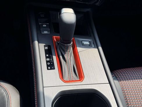New 2026 Nissan Kicks SR w/ Cold Weather Package FWD image 22