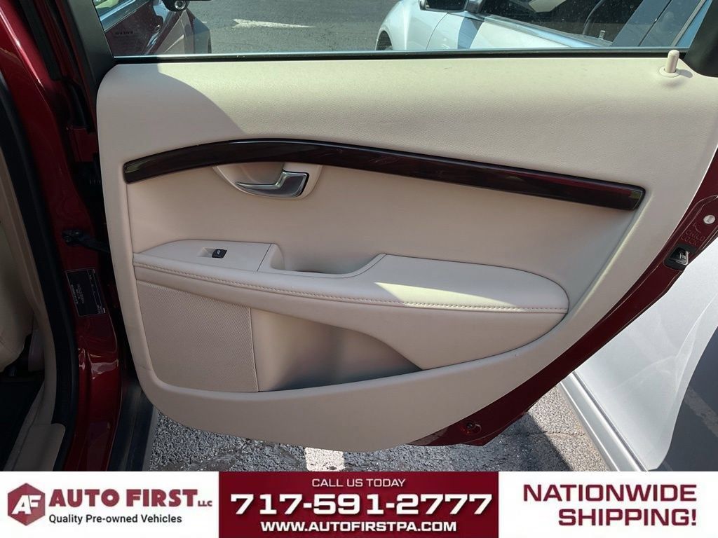 Used 2012 Volvo XC70 T6 AWD/4WD image 15