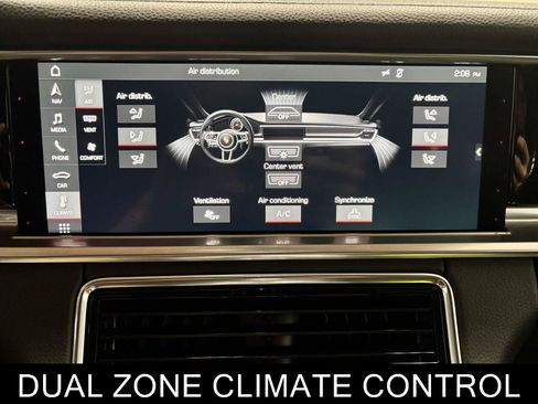 Used 2018 Porsche Panamera 4 AWD/4WD image 36