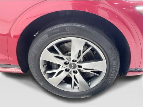 Used 2023 Genesis GV70 3.5T Sport AWD/4WD image 13