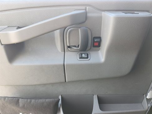 New 2025 Chevrolet Express 3500 w/ Power Convenience Package image 18
