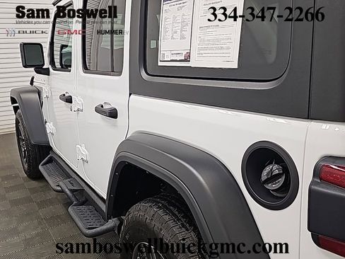 Used 2024 Jeep Wrangler Sport S image 6