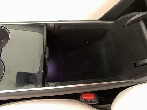 Used 2020 Tesla Model 3 Long Range image 29