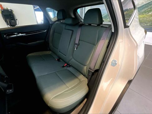 Used 2024 Kia Seltos SX image 19