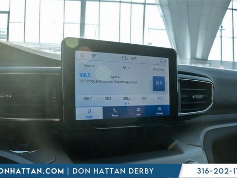 Used 2023 Ford Explorer XLT w/ Equipment Group 202A image 7