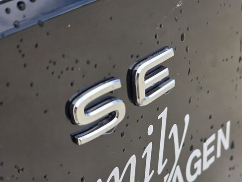 New 2026 Volkswagen Atlas SE image 7