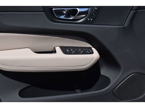 New 2026 Volvo XC60 B5 Plus w/ Protection Package Premier AWD/4WD image 25
