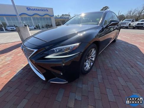 Used 2018 Lexus LS 500 500 Base w/ Accessory Package (Z2) image 28