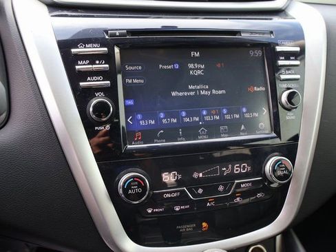Used 2017 Nissan Murano Platinum w/ Platinum Technology Package FWD image 26
