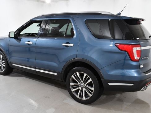 Used 2018 Ford Explorer Platinum image 15