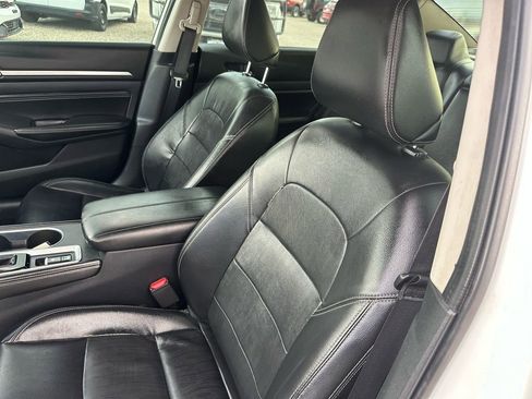 Used 2019 Nissan Altima 2.5 Platinum AWD/4WD image 34