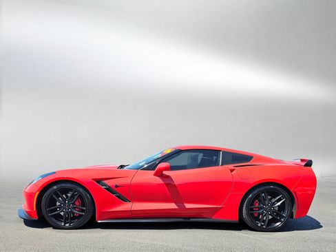 Used 2017 Chevrolet Corvette Stingray Coupe w/ 2LT Preferred Equipment Group RWD image 2