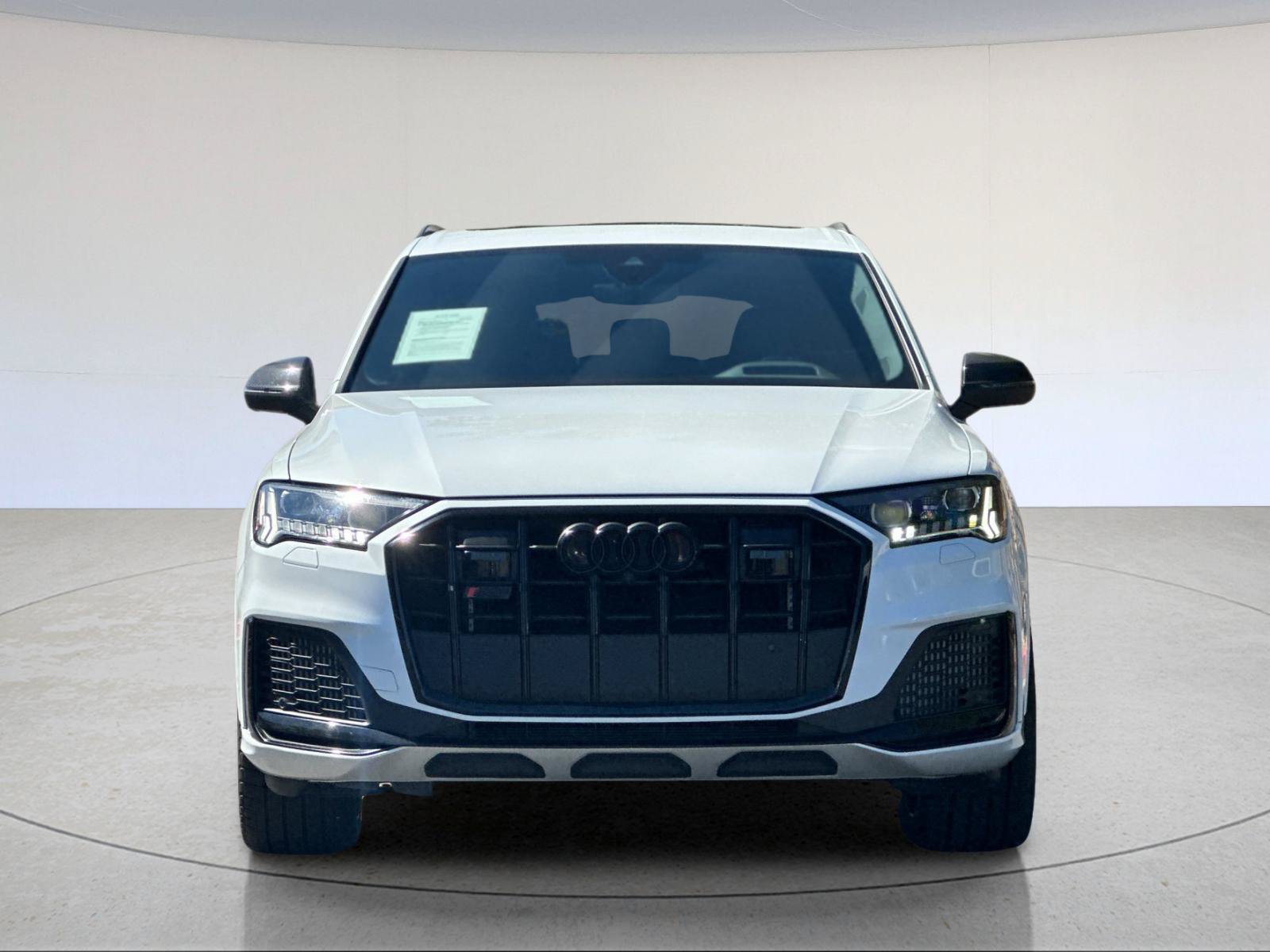 Used 2023 Audi SQ7 Prestige w/ Prestige Package AWD/4WD image 9