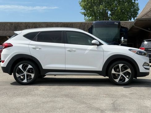 Used 2017 Hyundai Tucson Sport w/ Cargo Package AWD/4WD image 6