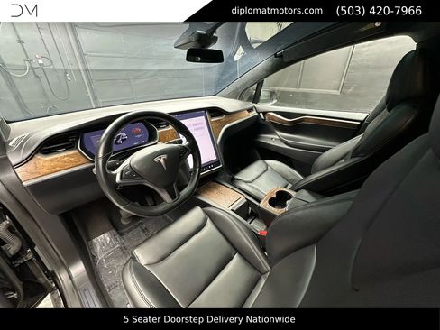 Used 2020 Tesla Model X Long Range image 17