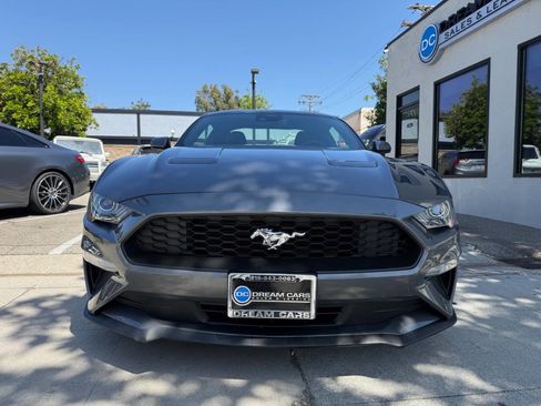 Used 2023 Ford Mustang Coupe RWD image 3