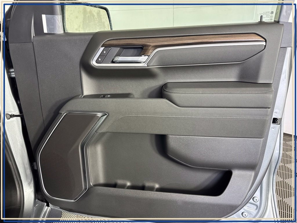 New 2026 Chevrolet Silverado 1500 RST AWD/4WD image 39
