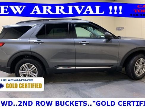 Certified 2023 Ford Explorer XLT w/ Class IV Trailer Tow Package image 3