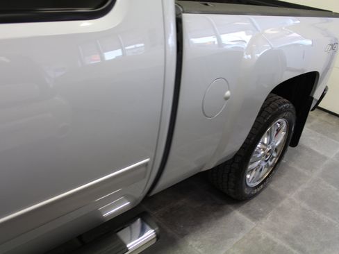 Used 2013 Chevrolet Silverado 1500 LTZ w/ LTZ Plus Package image 32