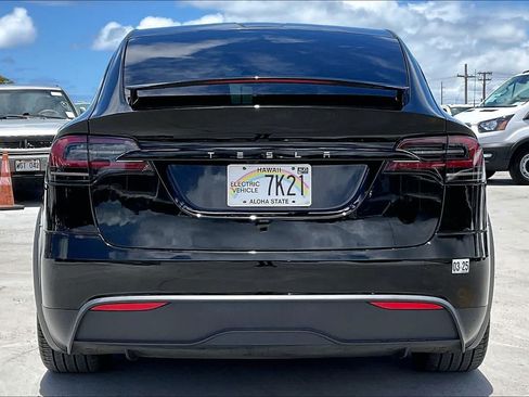 Used 2023 Tesla Model X AWD/4WD image 5