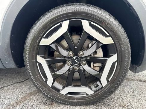 Used 2024 Kia Telluride S FWD image 64
