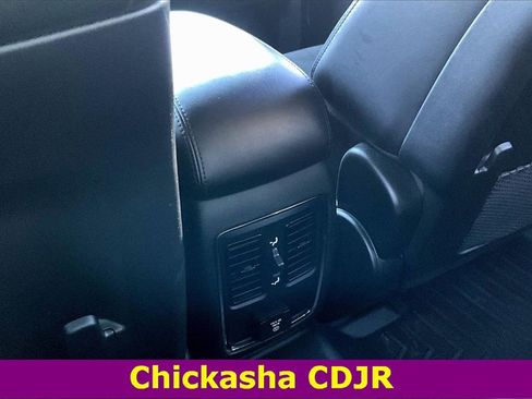 Used 2021 Jeep Grand Cherokee Laredo X image 10