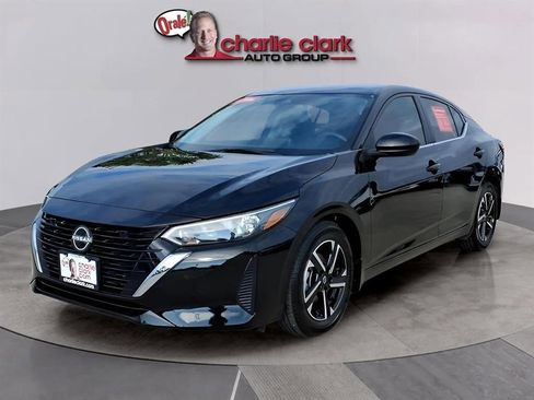 Used 2024 Nissan Sentra SV w/ All-Weather Package image 2