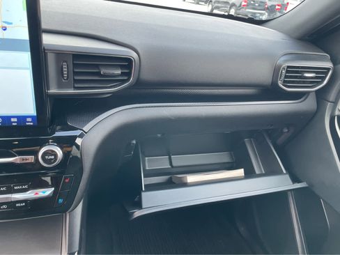 Used 2024 Ford Explorer ST w/ Equipment Group 401A image 28