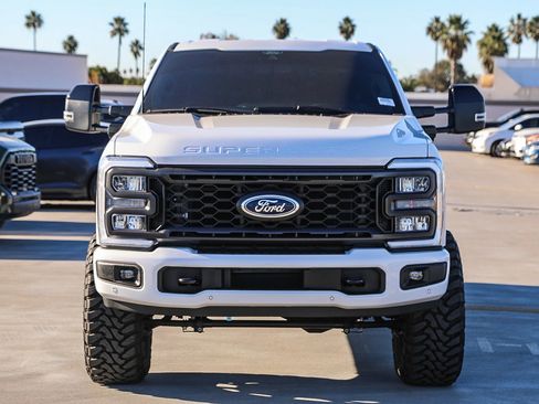 Used 2024 Ford F350 Lariat w/ Lariat Ultimate Package image 2